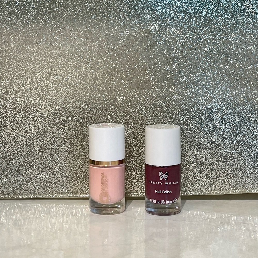 5 for $25 item 🌺 Nail Set